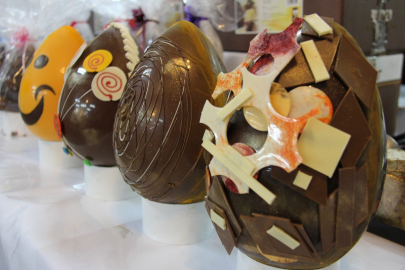 boulangerie-COURSEGOULES-min_chocolate_factory_eggs_easter-897028